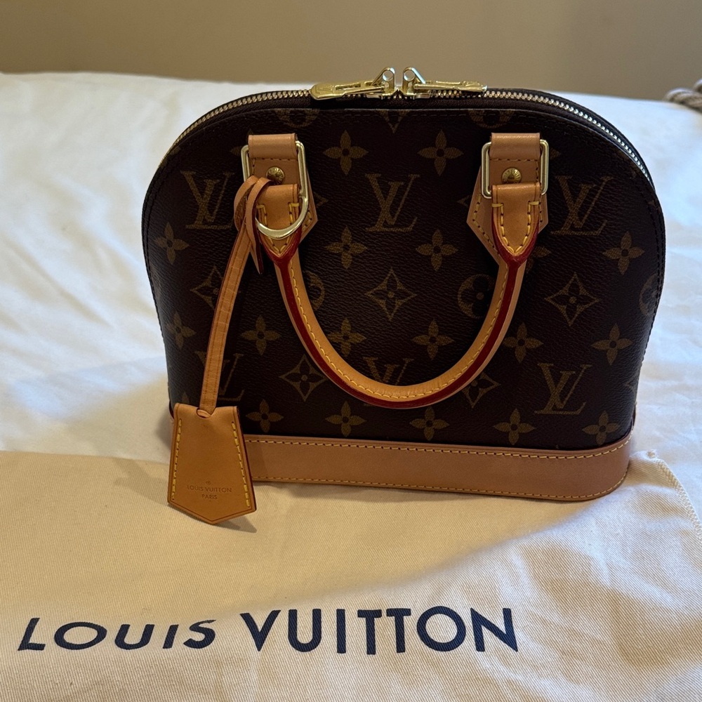 Louis Vuitton Alma BB